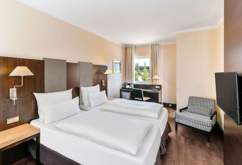 Полулюкс, NH München City Süd