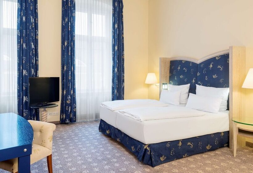 수피리어 룸, NH Potsdam