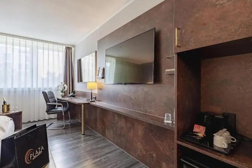 Standard-huone King-vuode, Plaza Premium Darmstadt