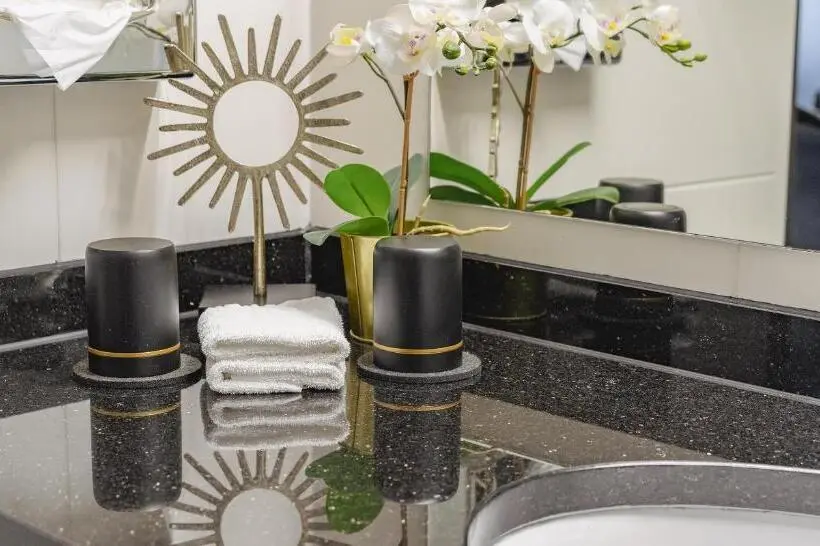 Standard-huone King-vuode, Plaza Premium Darmstadt