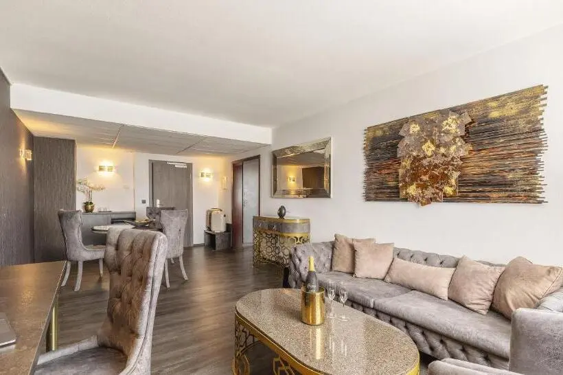 Sviitti King-vuode, Plaza Premium Darmstadt