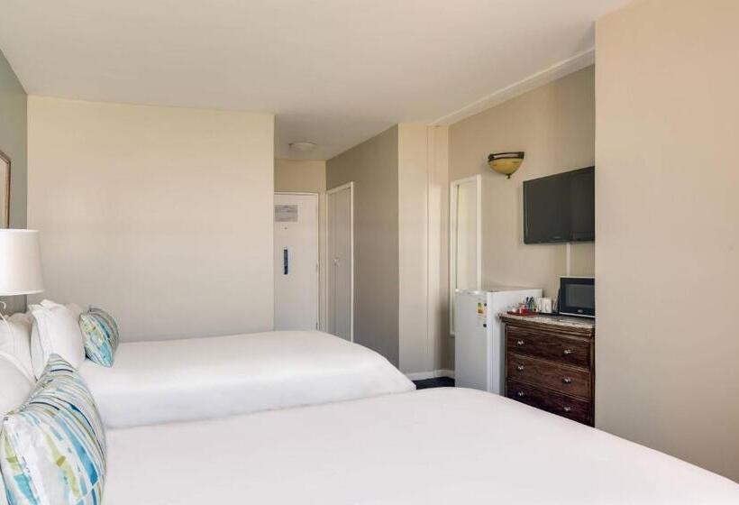 חדר סטנדרט שתי מיטות זוגיות, Protea Hotel By Marriott Karridene Beach