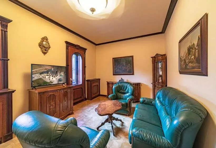 バルコニー付き１ベッドルームアパートメント, Vila Anna
