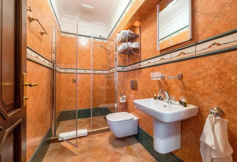 デラックスルーム, Vila Anna