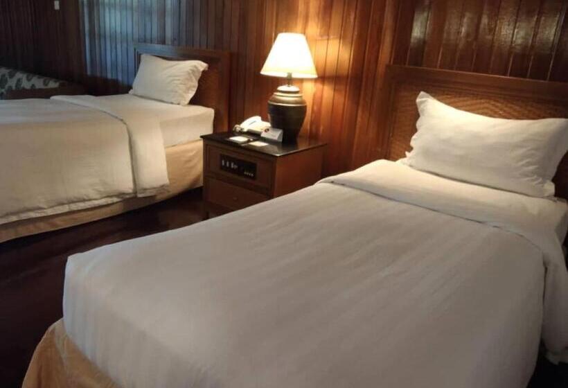 غرفة ديلوكس, Tiara Labuan