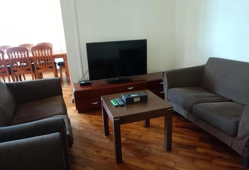 فيلا 3 غرف نوم, Tiara Labuan