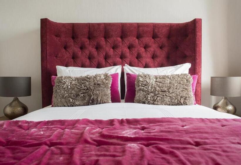 Полулюкс, Ty Croeso Boutique B&b