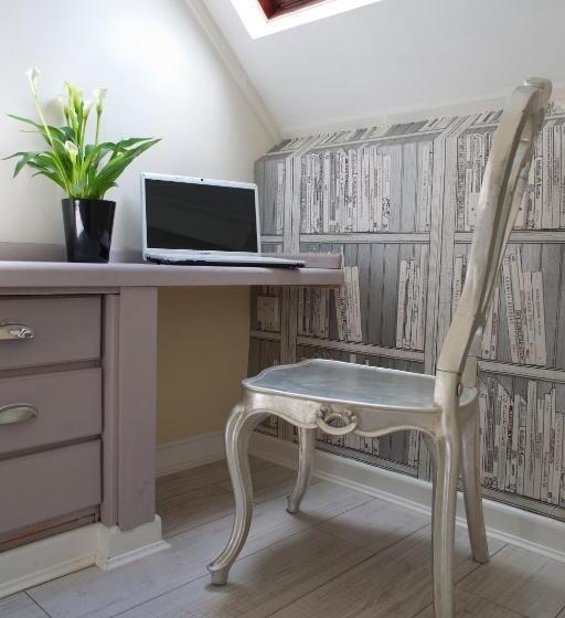 Люкс Мастер, Ty Croeso Boutique B&b