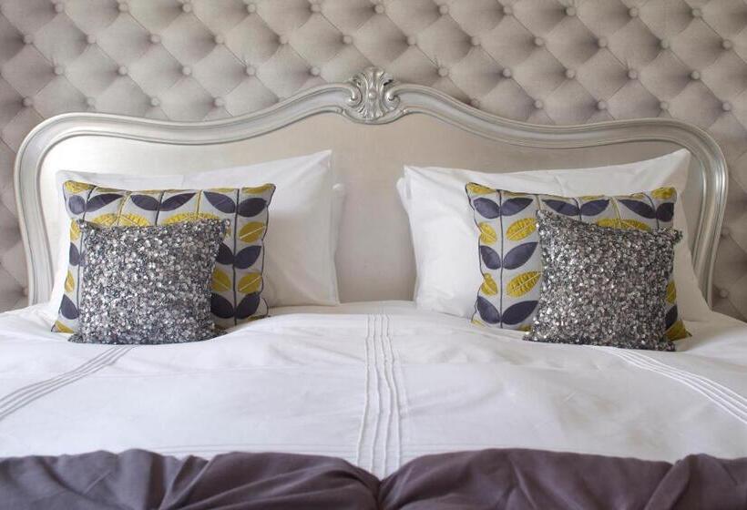 Люкс Мастер, Ty Croeso Boutique B&b