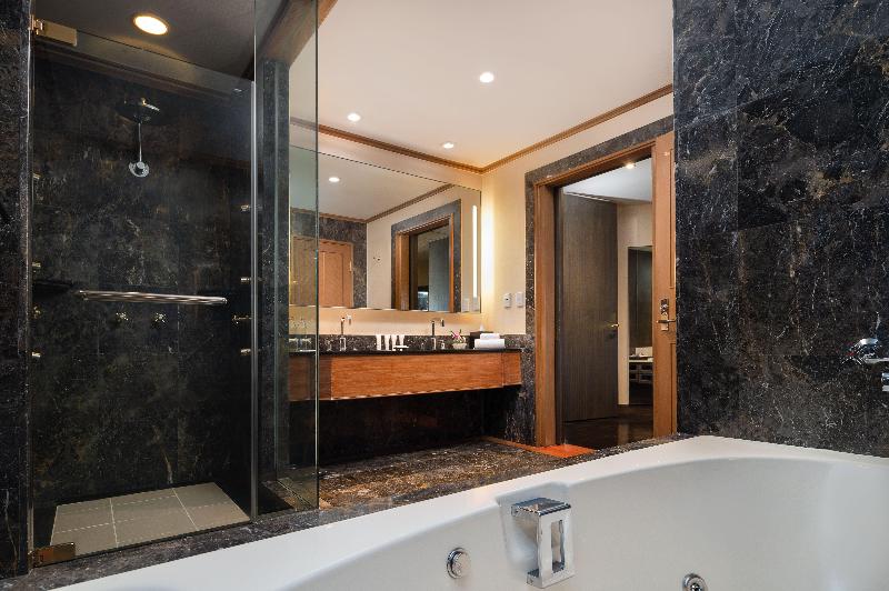 Suite, Crowne Plaza Bangkok Parque Lumpini