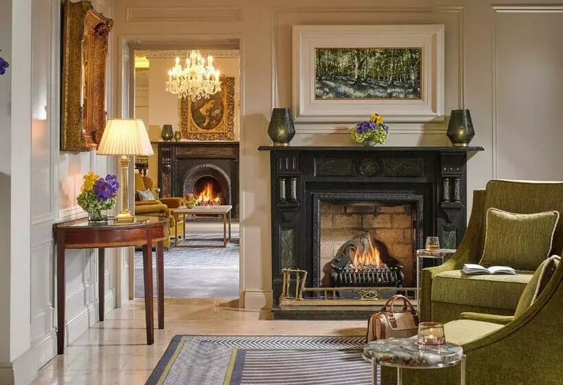 Standard Kolmen Hengen Huone, Killarney Randles