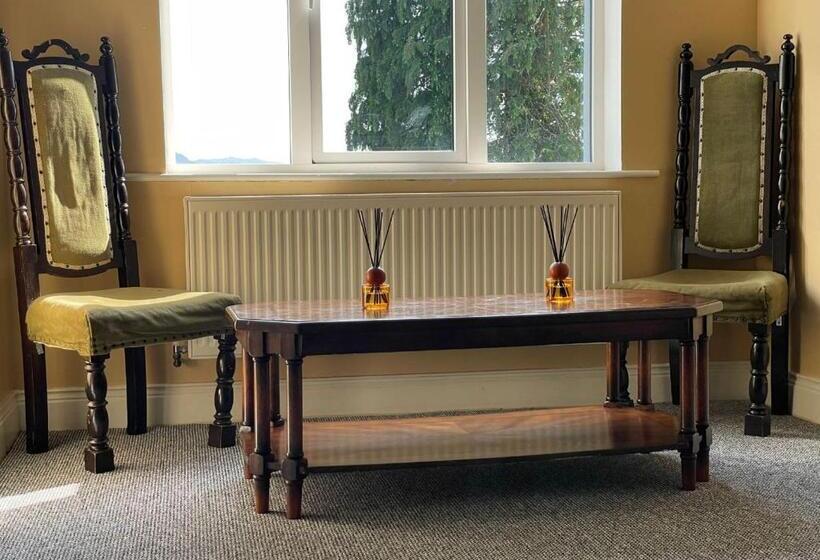 스탠다드 룸 킹사이즈 침대, Killarney Randles