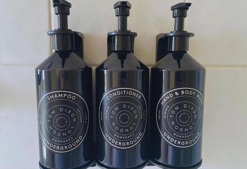 스탠다드 룸 킹사이즈 침대, Killarney Randles