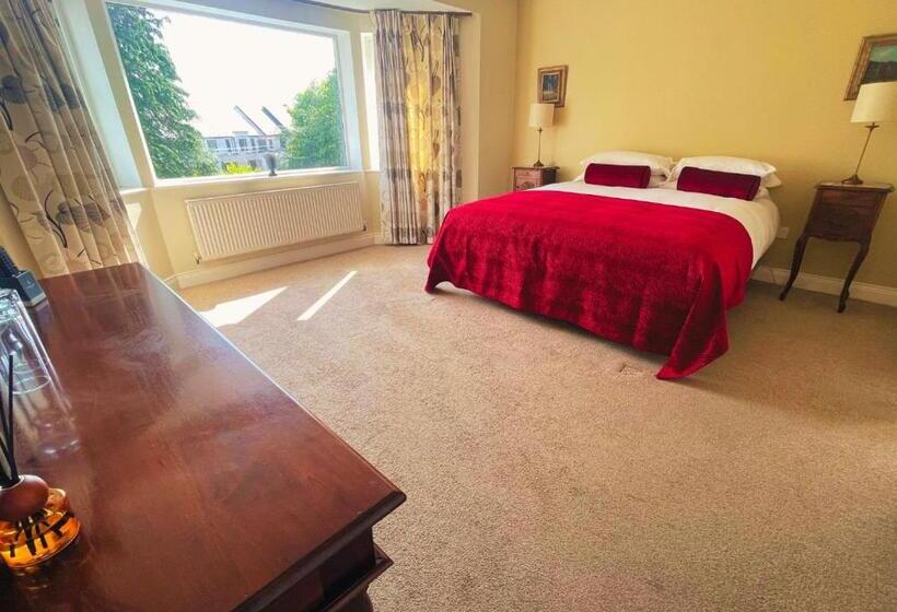 스탠다드 룸 킹사이즈 침대, Killarney Randles