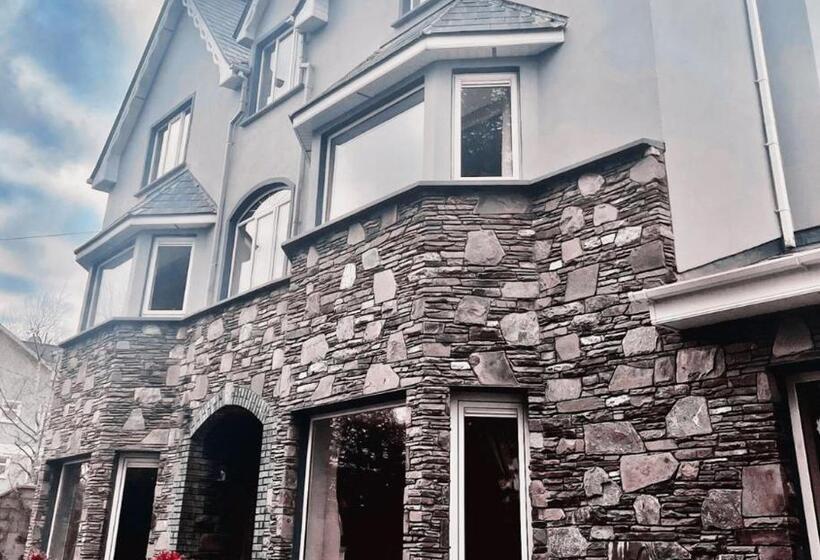 스탠다드 룸 킹사이즈 침대, Killarney Randles