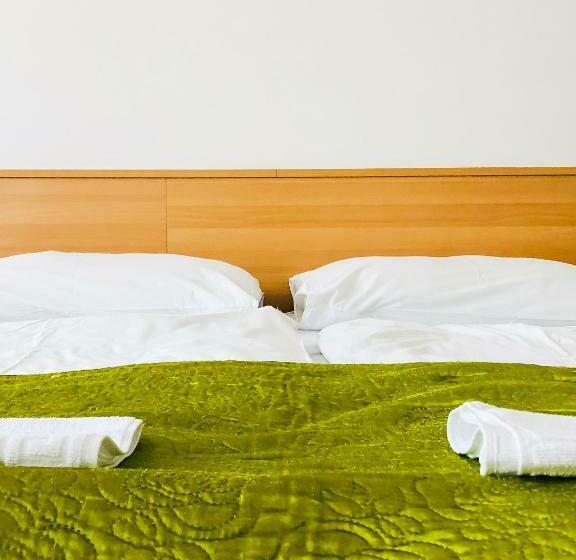 Номер Стандарт, Park Hotel Sóstó