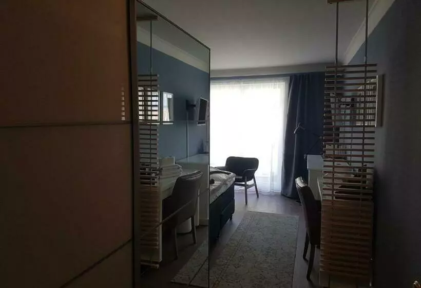 バルコニー付きスタンダードルーム, Rosenhof