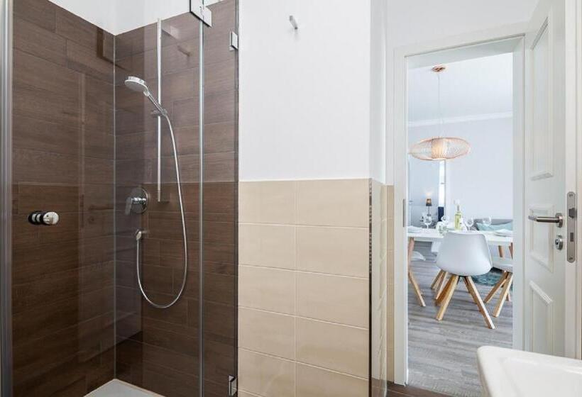 침실 1개 발코니 아파트, Rosenhof