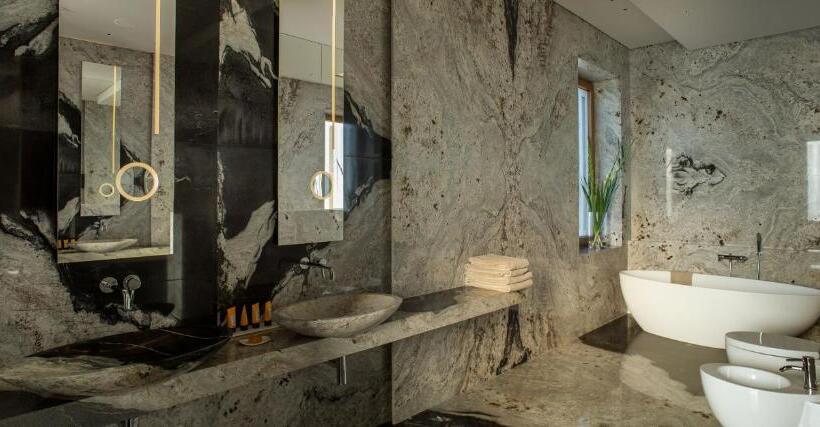 سوییت جونیور, Warszawa