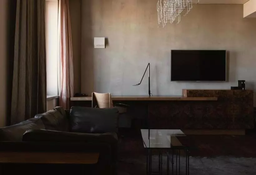 City View Suite