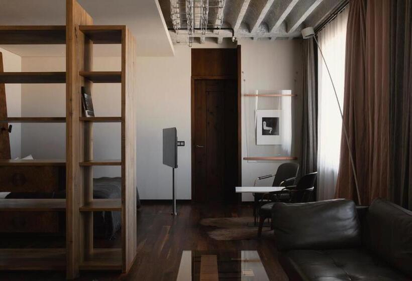 مجموعه ویستا شهر, Warszawa