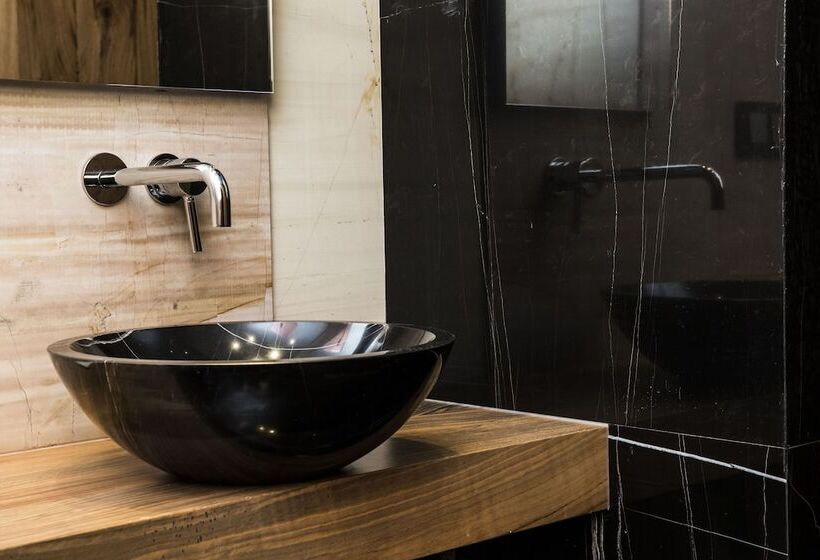 اتاق استاندارد, Warszawa