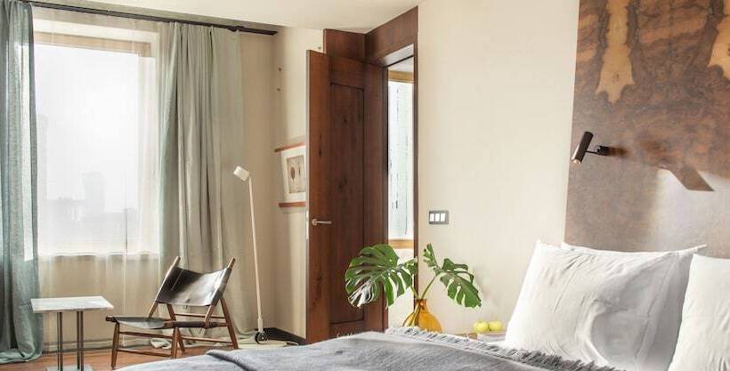 سوئیت با بالکن, Warszawa