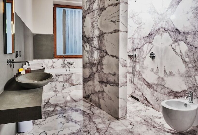 سوییت جونیور, Warszawa