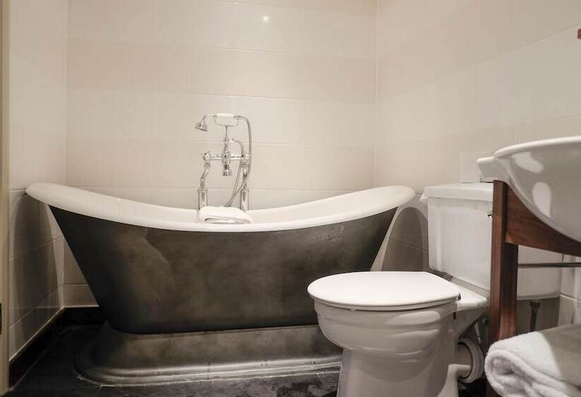 高级大房间, Wykeham Arms