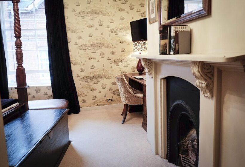 高级大房间, Wykeham Arms