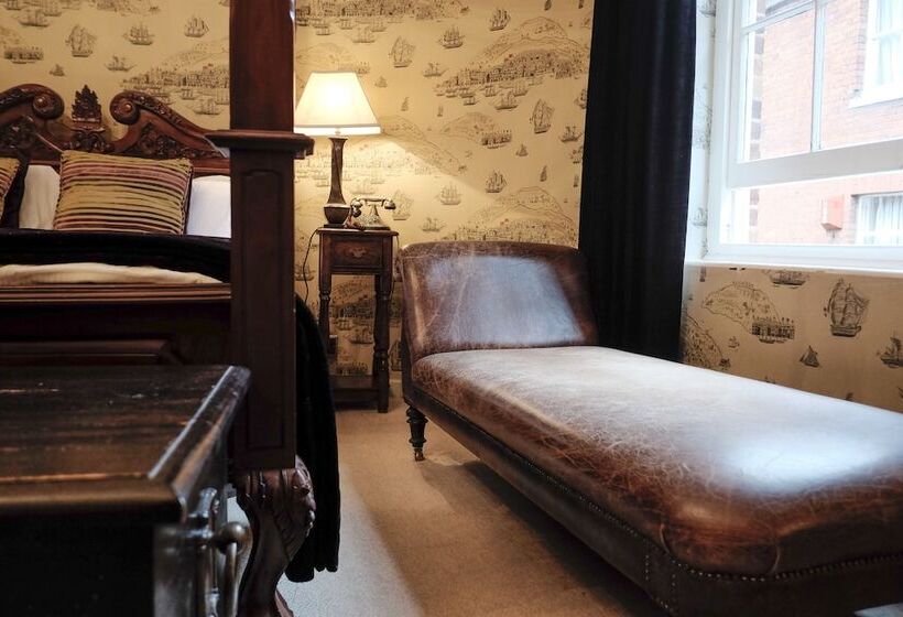 高级大房间, Wykeham Arms