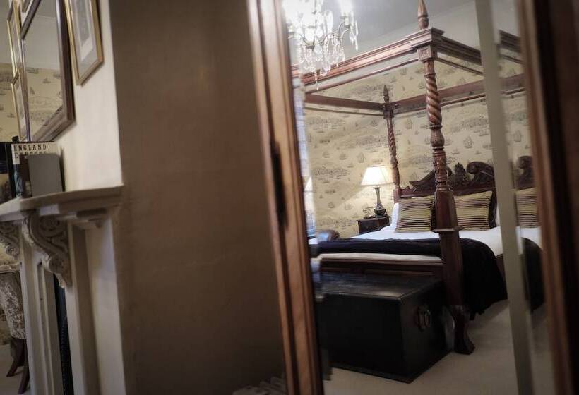 高级大房间, Wykeham Arms