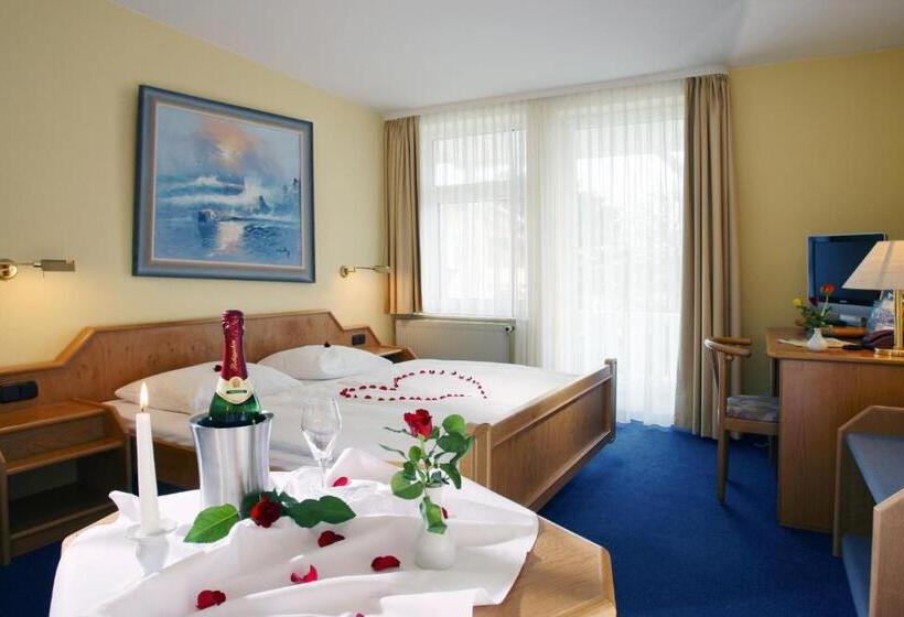 Номер Комфорт Вид на Море, Akzent Waldhotel Spa Rügen