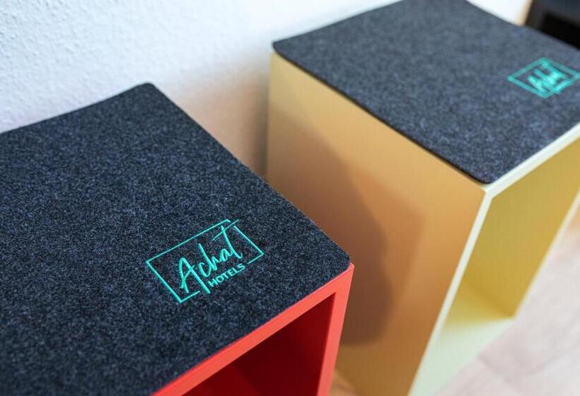 חדר משפחתי, Achat Hotel Stuttgart Zuffenhausen