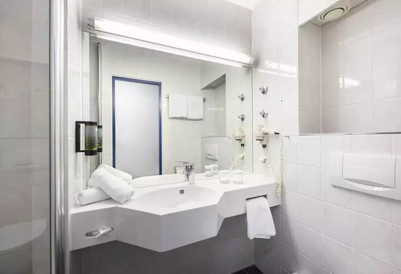 اتاق خانوادگی, Achat Hotel Stuttgart Zuffenhausen
