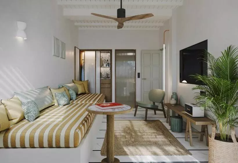 オーシャンビュースイート, Numo Mykonos Boutique Resort