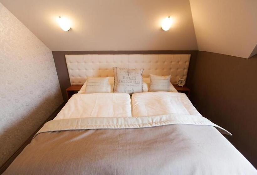 Номер Стандарт, Bonato