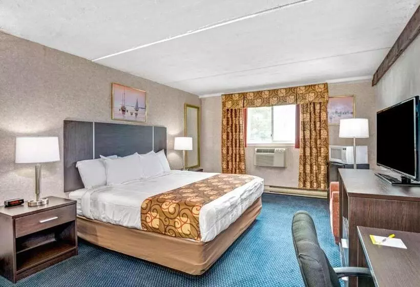 Standard-huone King-vuode, Days Inn By Wyndham Airport/maine Mall
