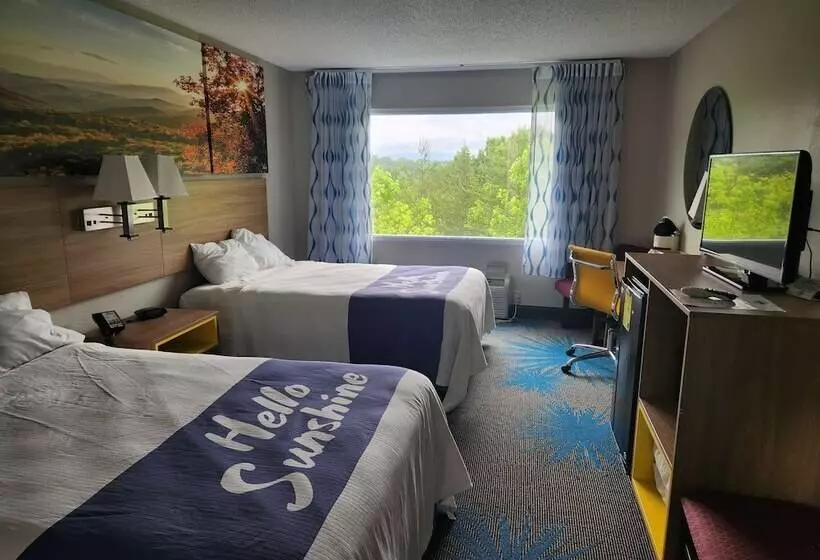 ２ダブルベッドのスタンダードルーム, Days Inn By Wyndham Dahlonega University Area