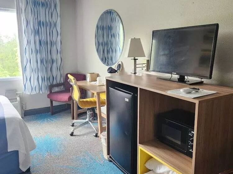 ２ダブルベッドのスタンダードルーム, Days Inn By Wyndham Dahlonega University Area