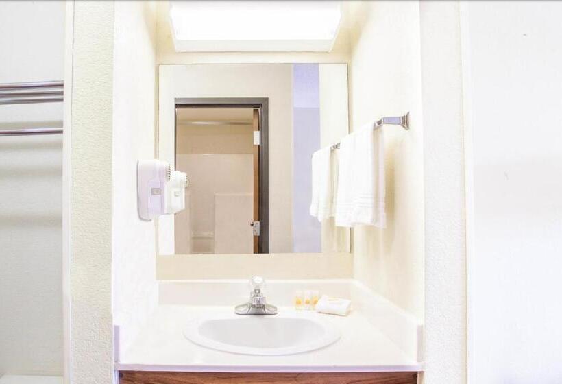 חדר ביזנס, Days Inn By Wyndham Glasgow