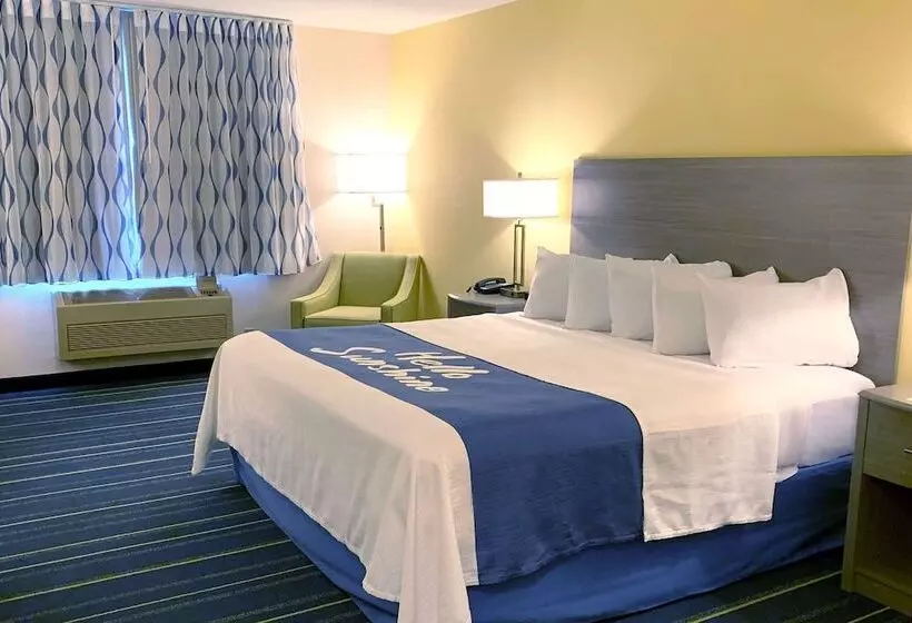 Sviitti, Days Inn By Wyndham Hinckley