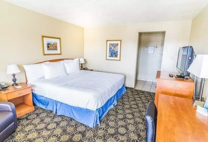 اتاق کلاس بیزنس, Days Inn By Wyndham Montrose