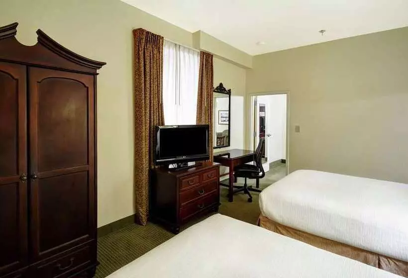 スイート, Embassy Suites By Hilton Charleston Historic District