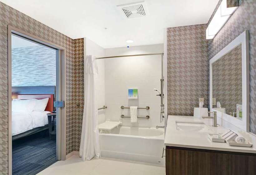 スタンダードルーム, Embassy Suites By Hilton Charleston Historic District