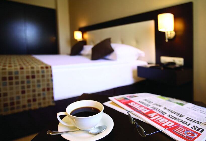 اتاق لوکس سه تخته, Eresin Hotels Topkapı