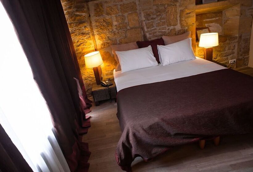 غرفة قياسية, Hôtel La Grappe D Or