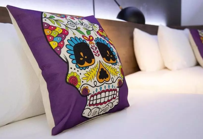 اتاق استاندارد, The Catrina