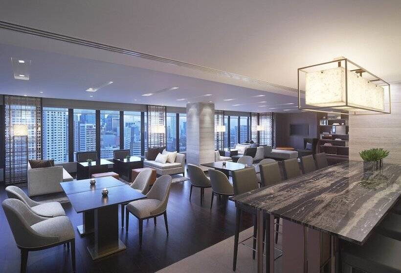 Люкс, New World Makati Hotel, Manila