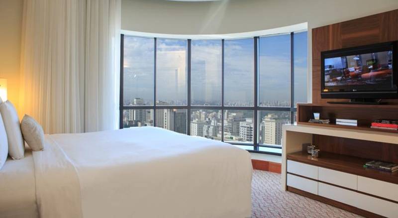 Camera Deluxe, Renaissance Sao Paulo